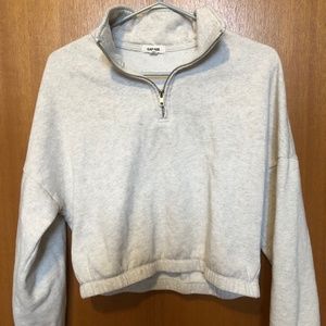 Garage 1/4 zip sweater size small